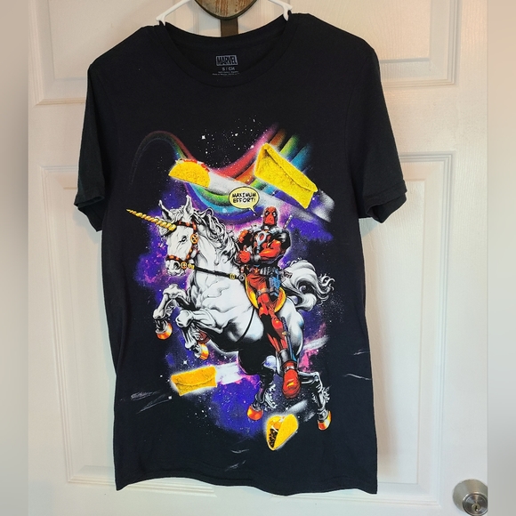 (158) Marvel's Deadpool Graphic T-Shirt,  Size: Small Color: Black - Picture 4 of 14